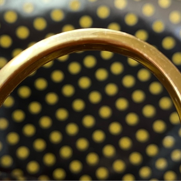 Stella & Dot Lindsay Ivory Enamel Bangle Bracelet - Picture 10 of 12